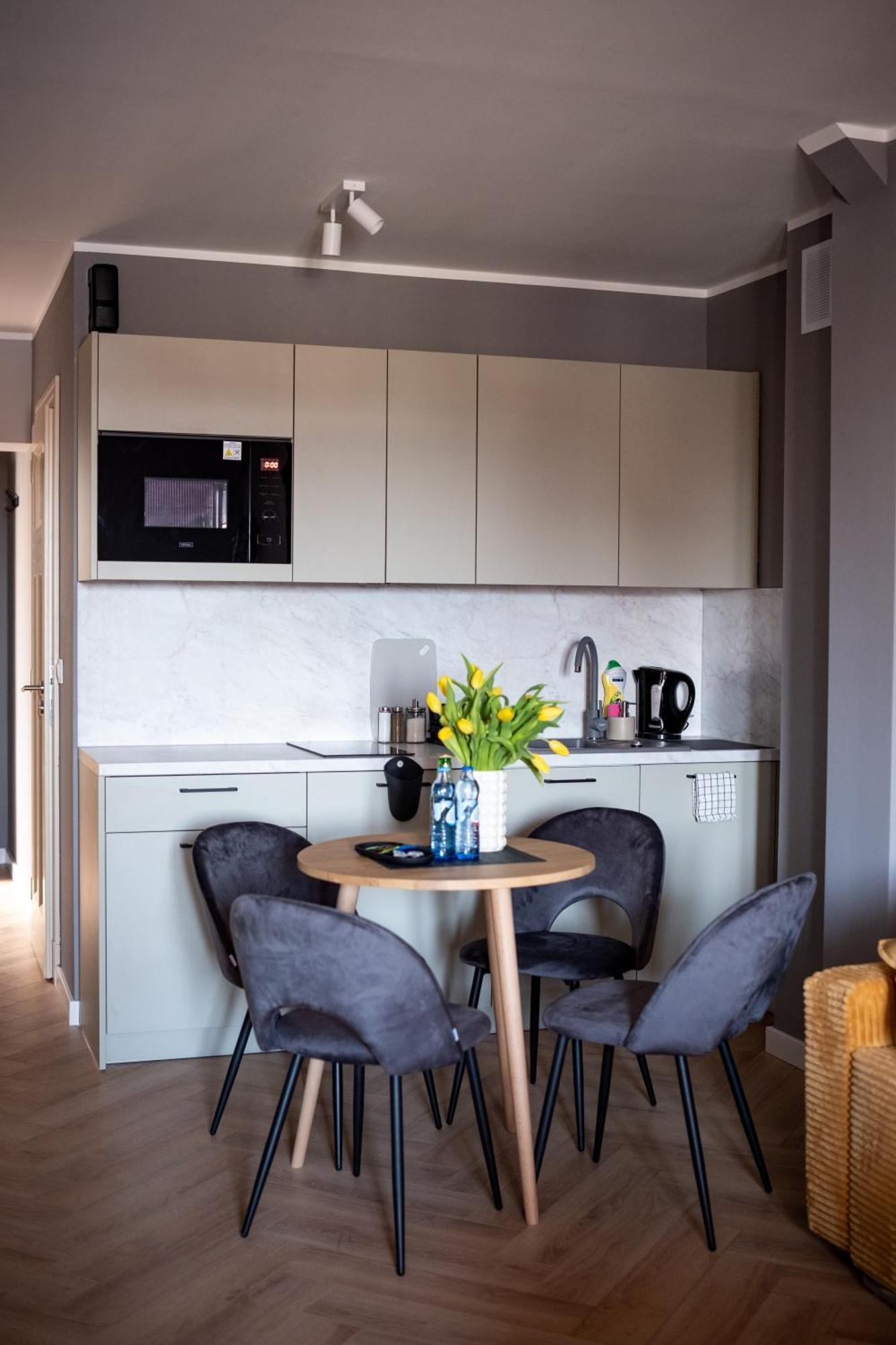 Apartamenty Drevny Kocur Познань Екстер'єр фото