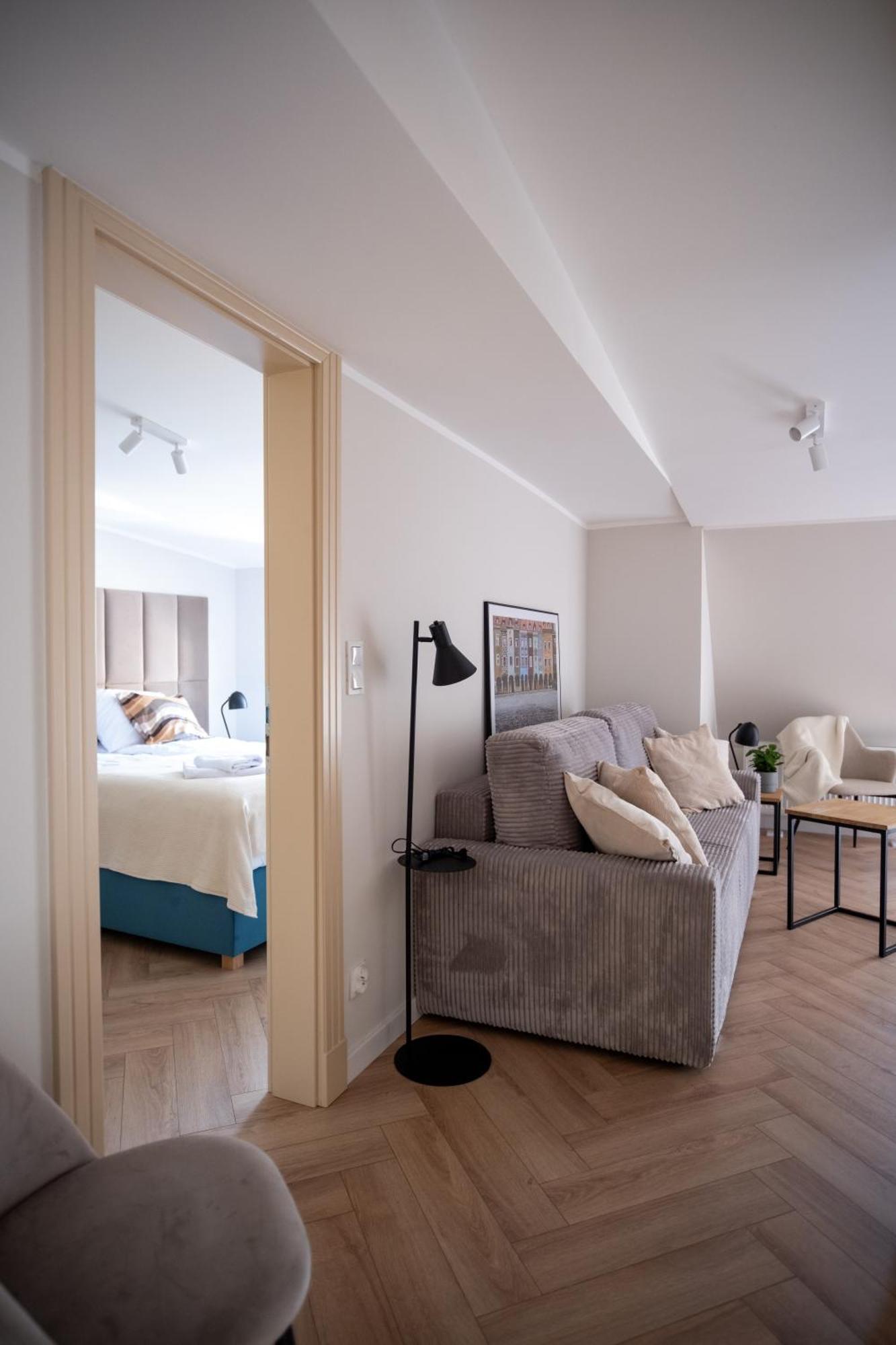 Apartamenty Drevny Kocur Познань Екстер'єр фото